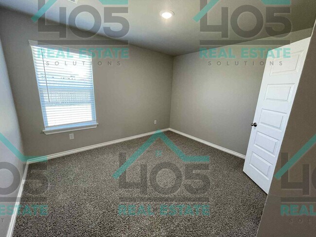 Building Photo - 7500 NW 149th St