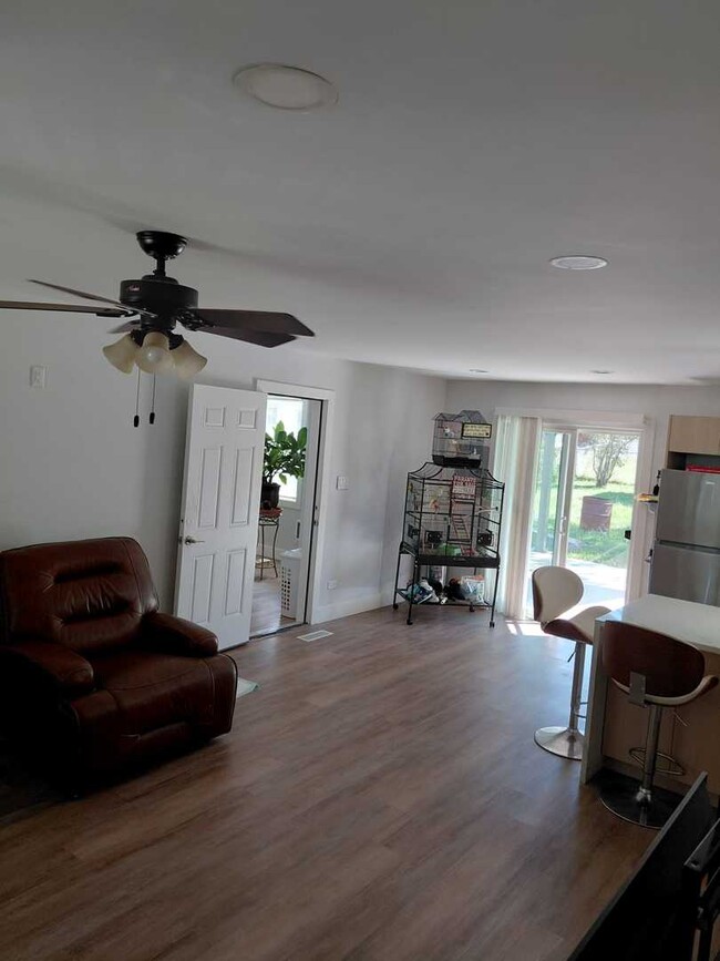 Building Photo - 22407 Strassburg Ave