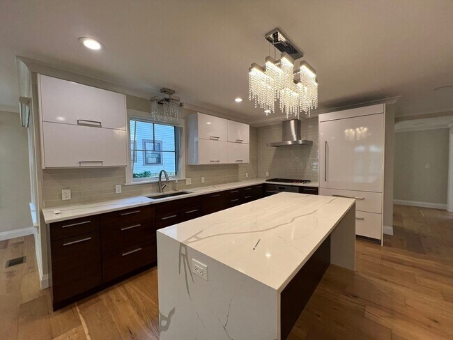 Building Photo - 23 Winslow Rd