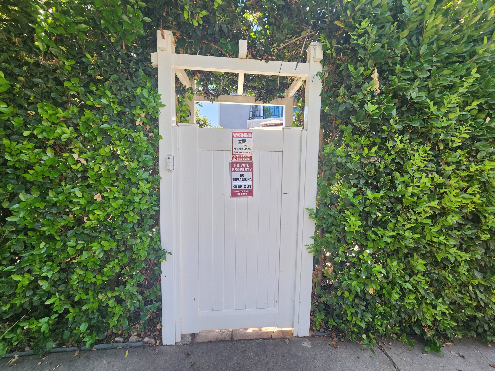 Building Photo - 6827 Murietta Ave