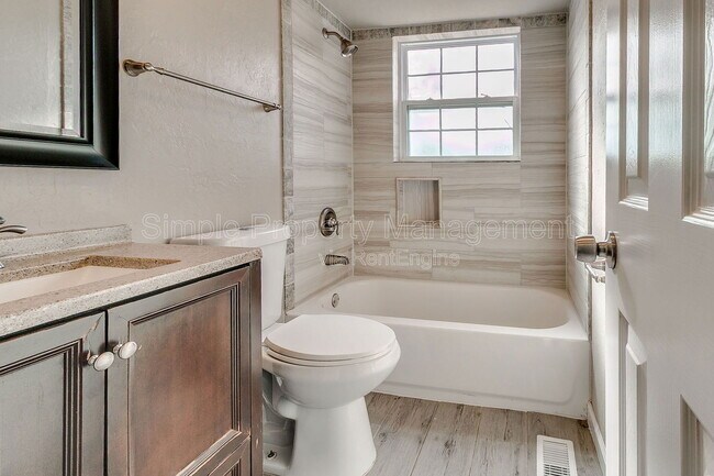 Building Photo - 120 N Ranchwood Blvd