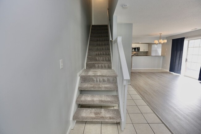 Building Photo - Ready 03-06-26! 2 Primary Suites! Near Little Creek, Dam Neck & Oceana Bases!