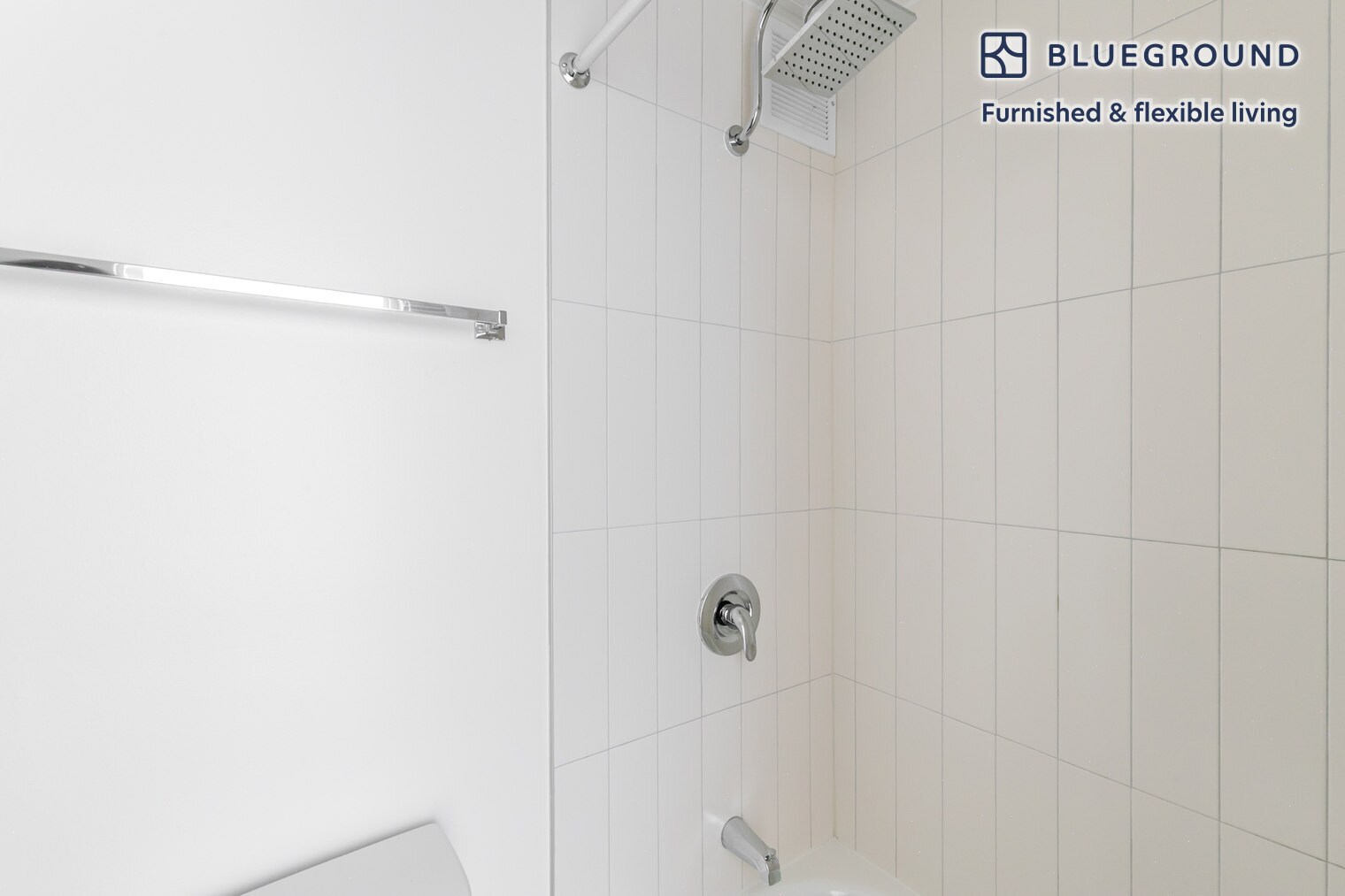 Building Photo - 21 E Chestnut St