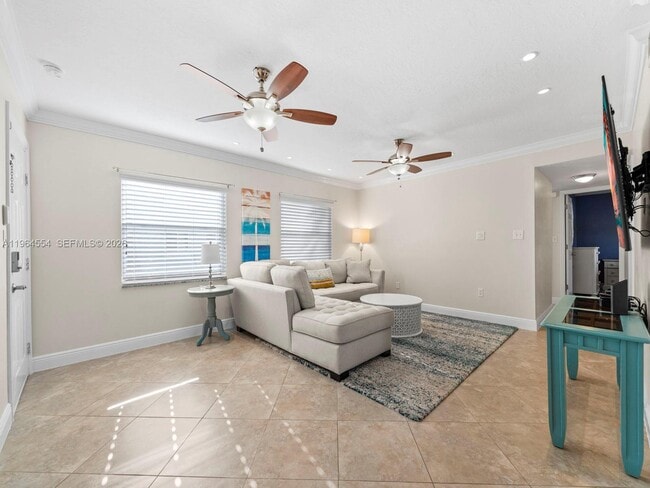 Building Photo - 40 High Point Rd