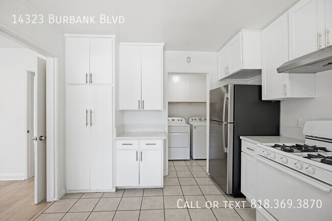 Building Photo - 14323 Burbank Blvd