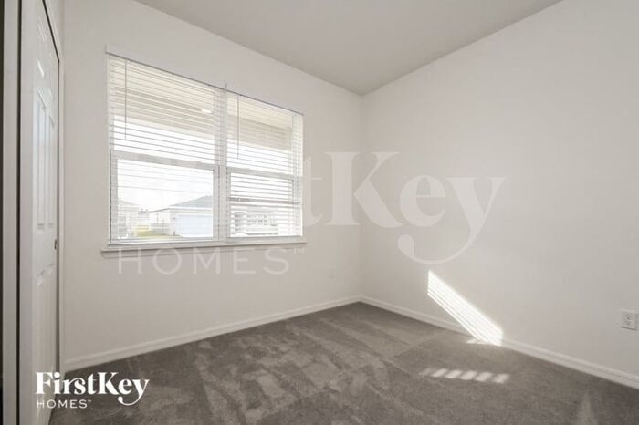Building Photo - 600 Crown Rose Dr
