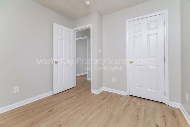 Building Photo - 1021 Amber Acres Ln