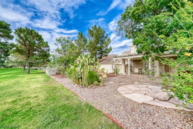 Building Photo - 3009 Linkview Dr