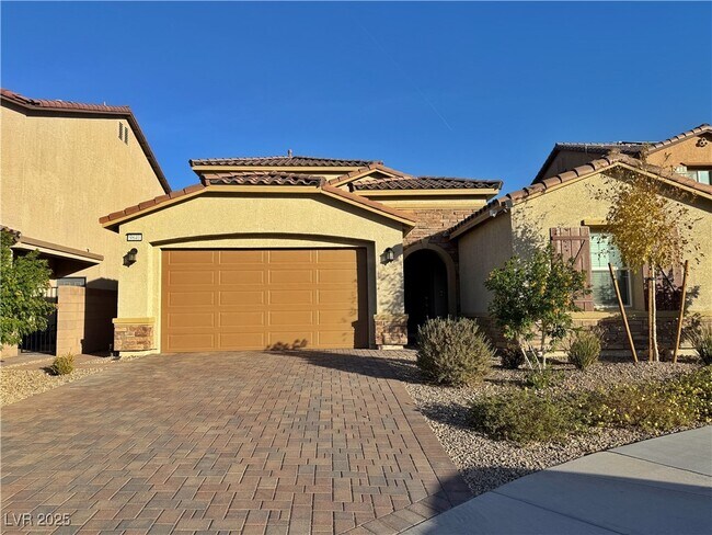 Primary Photo - 9840 Berkley Brk Ct