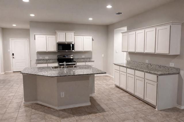 Building Photo - 404 Beekeeper Dr