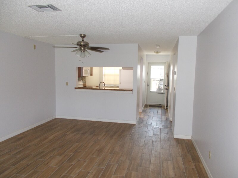 Building Photo - 3411 Teeside Dr