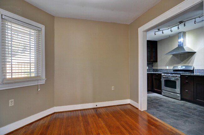 Building Photo - 4128 Pershing Ave