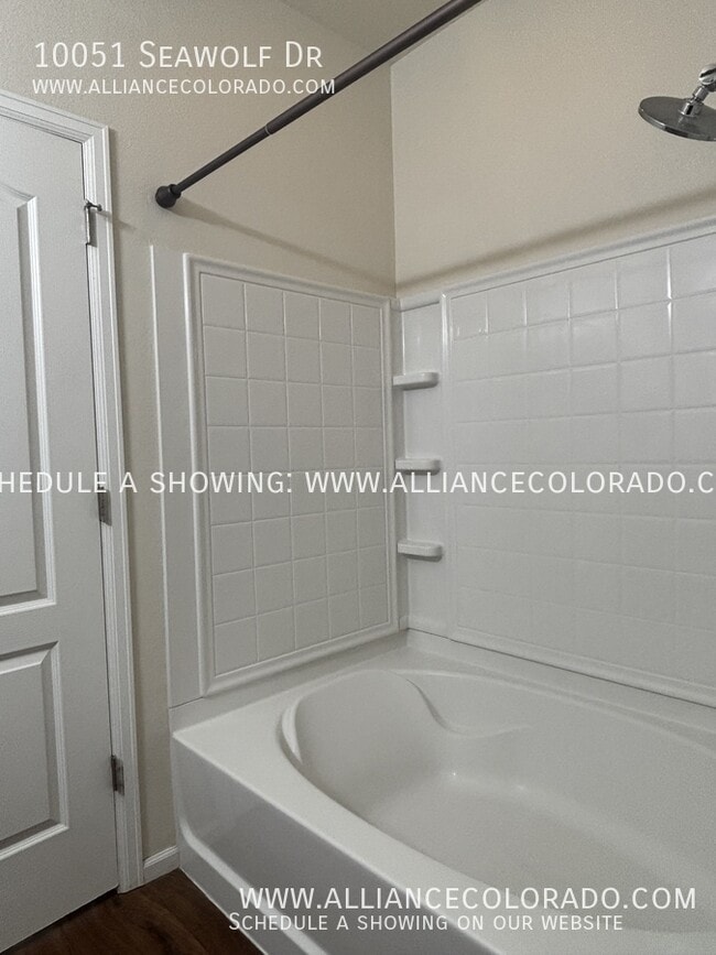 Building Photo - 10051 Seawolf Dr