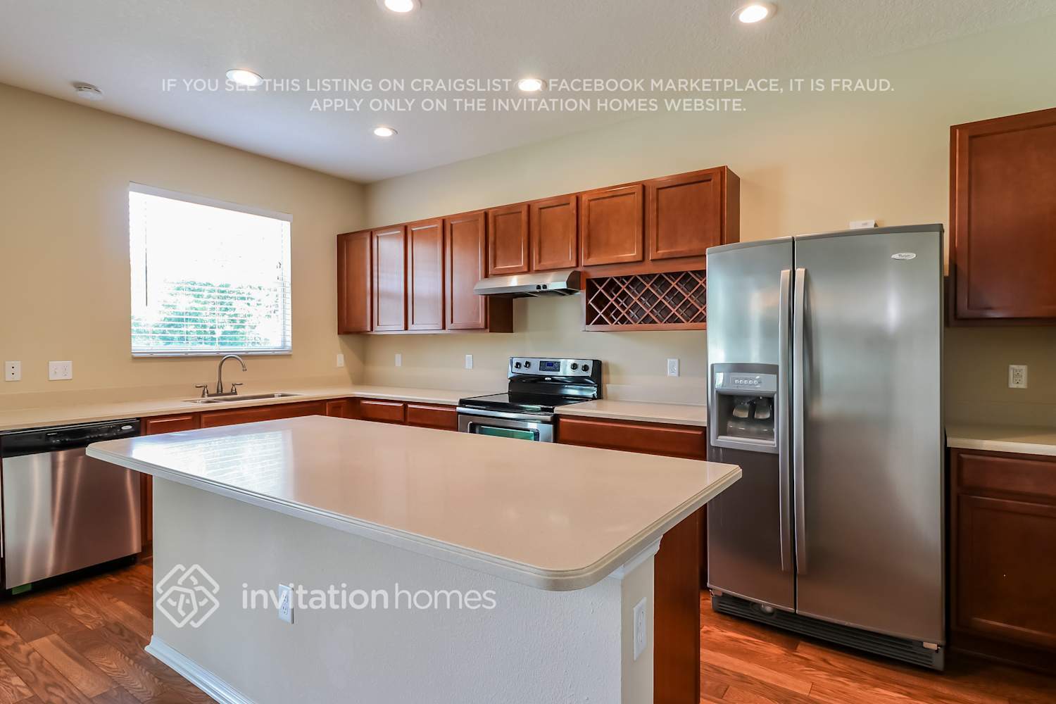 Building Photo - 4330 Fieldview Cir