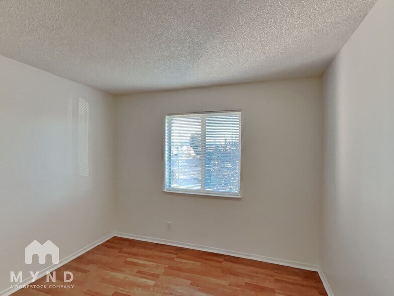 Building Photo - 6290 Bancroft Ave