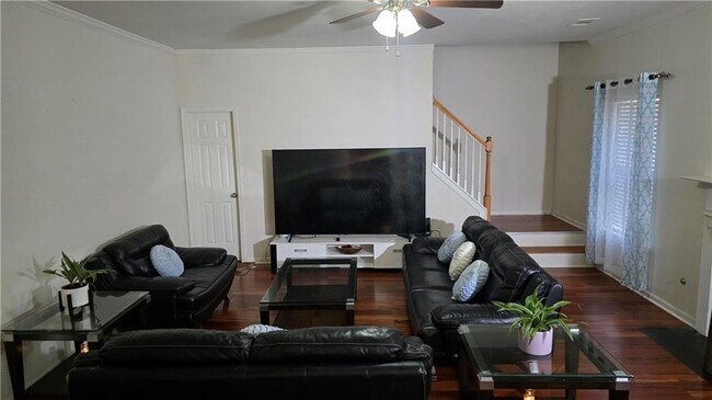 Building Photo - 4038 Ash Tree St SW