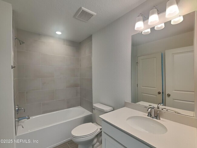 Building Photo - 2197 Windward Cay Ln
