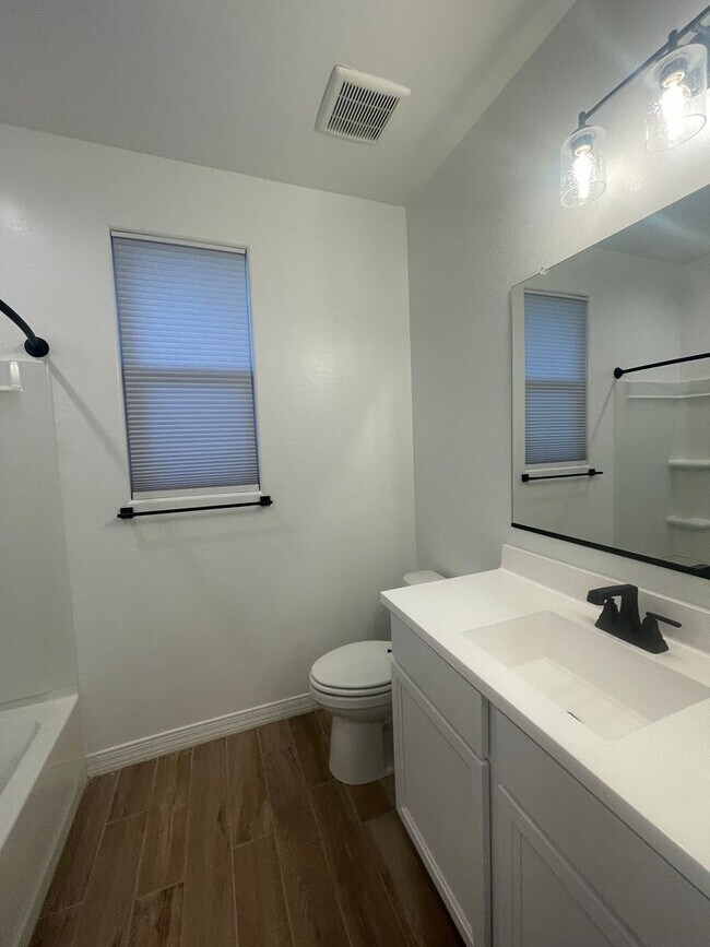 Building Photo - 13419 W Crimson Ter