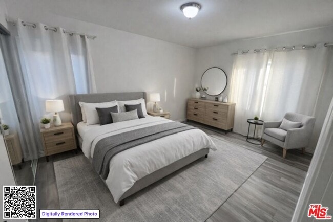 Building Photo - 10745 Saticoy St