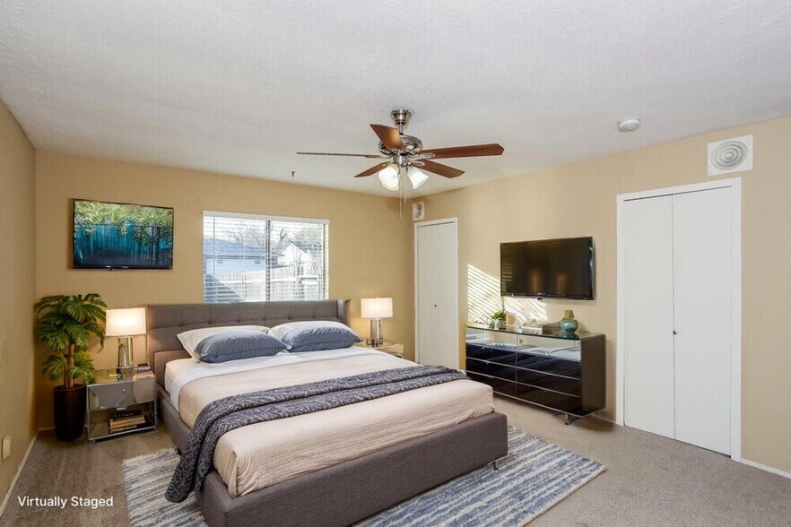 Building Photo - 1913 Sandra Ln