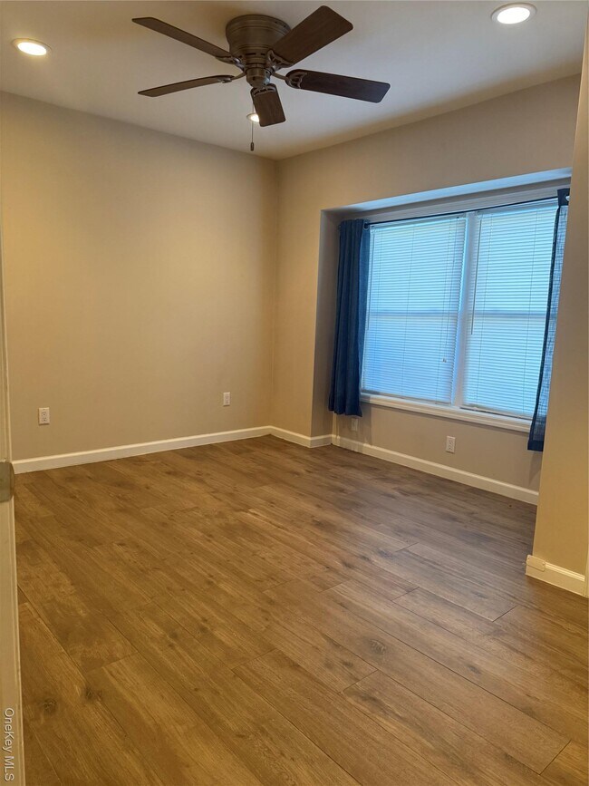 Building Photo - 8 McCullums Ln