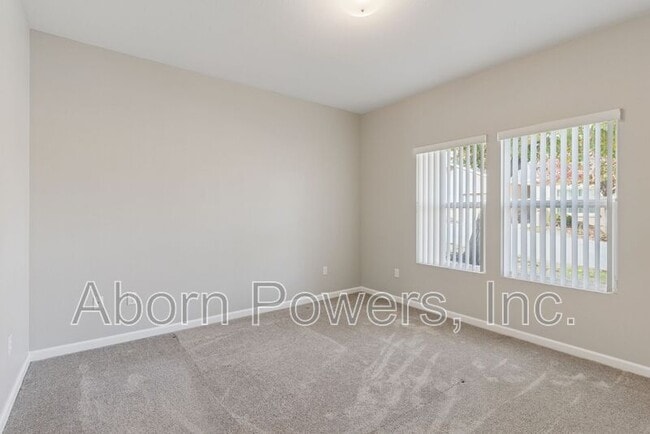 Building Photo - 620 Pearl Pl