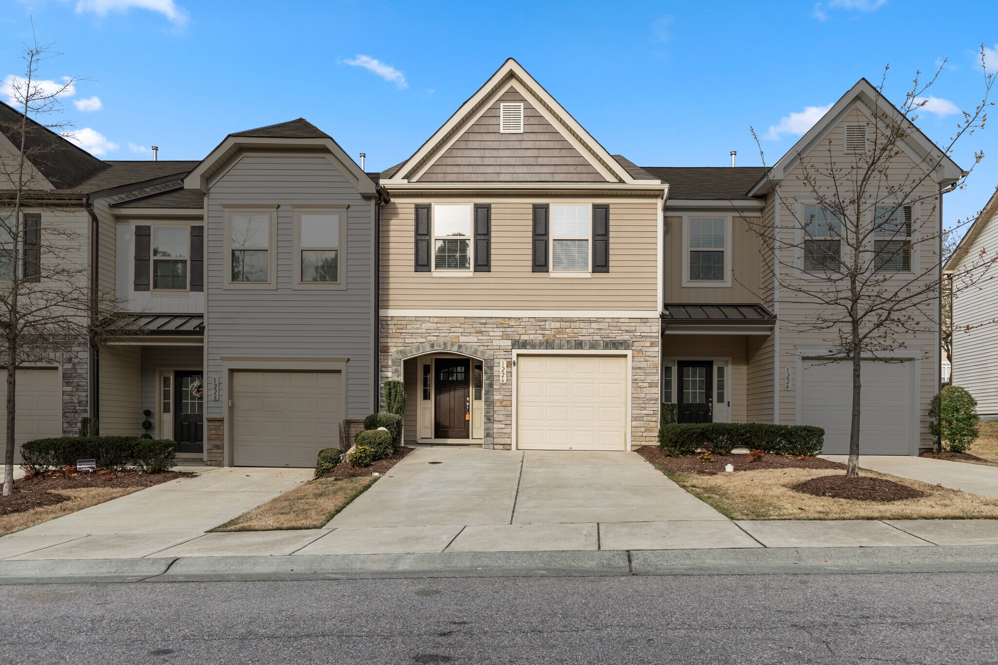 Building Photo - 1226 Garden Stone Dr