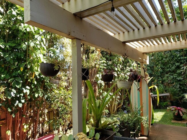 Building Photo - Kihei Villages ground floor unit with large yard and 2 parking stalls. Avail. Sept. 1st.