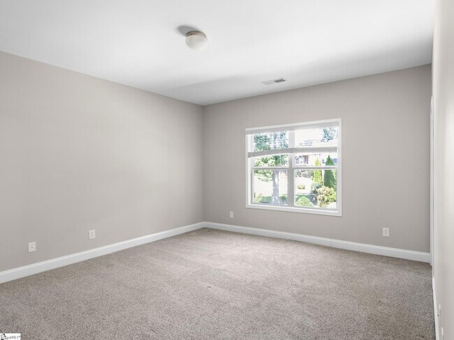 Building Photo - 108 Ariel Way
