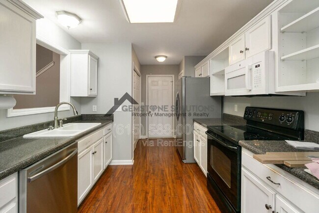 Building Photo - 2608 Matchstick Pl