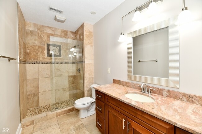 Building Photo - 8555 One W Dr