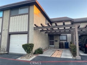 Building Photo - 238 Hillcrest Dr