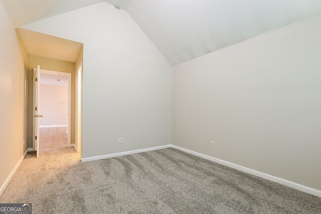 Building Photo - 1113 Watercourse Way