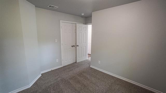 Building Photo - 917 Redoak Dr