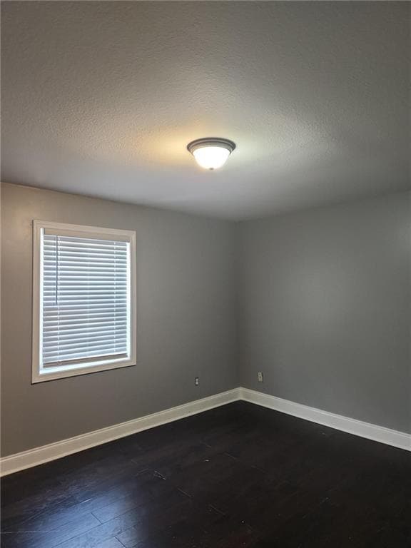 Building Photo - 750 Dalrymple Rd