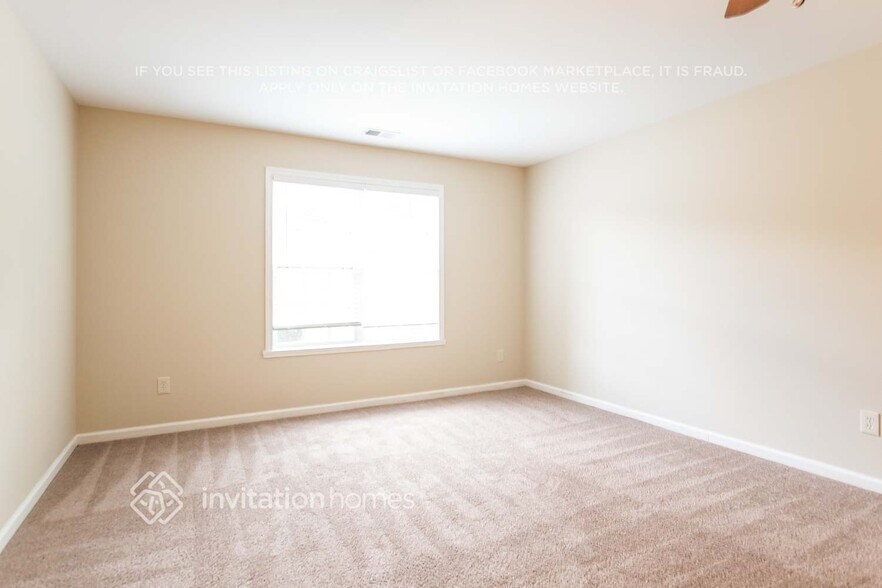 Building Photo - 556 Ivey Way SE