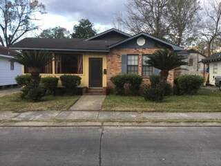Primary Photo - 2439 Jefferson Ave