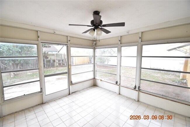 Building Photo - 7338 Foxbloom Dr