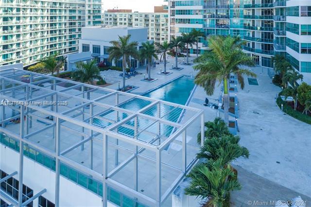 Building Photo - 3301 NE 1st Ave