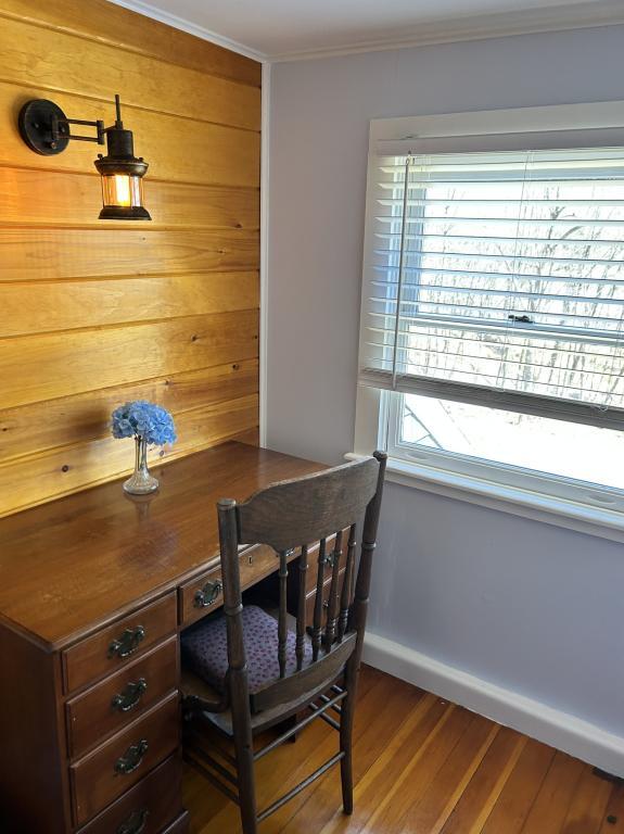 Building Photo - 337 ME-133