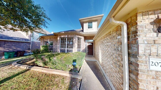 Building Photo - Elegant home in Pflugerville with great fe...
