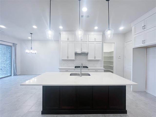 Building Photo - 17745 Sage Ln