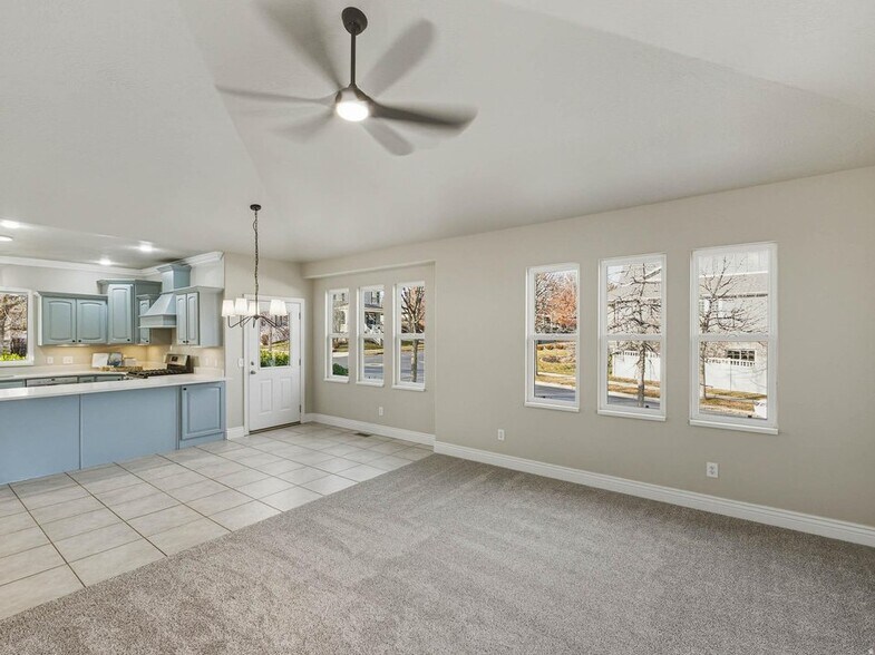 Building Photo - 11541 Harvest Crest Way