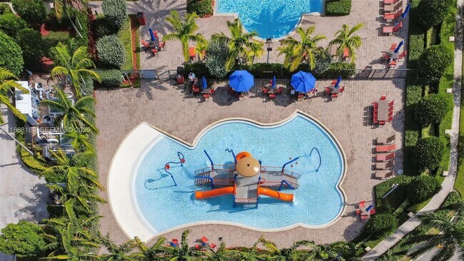 Building Photo - 3616 SE 2nd Dr