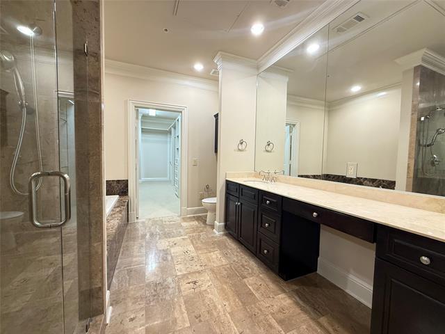 Building Photo - 6505 Bandera Ave