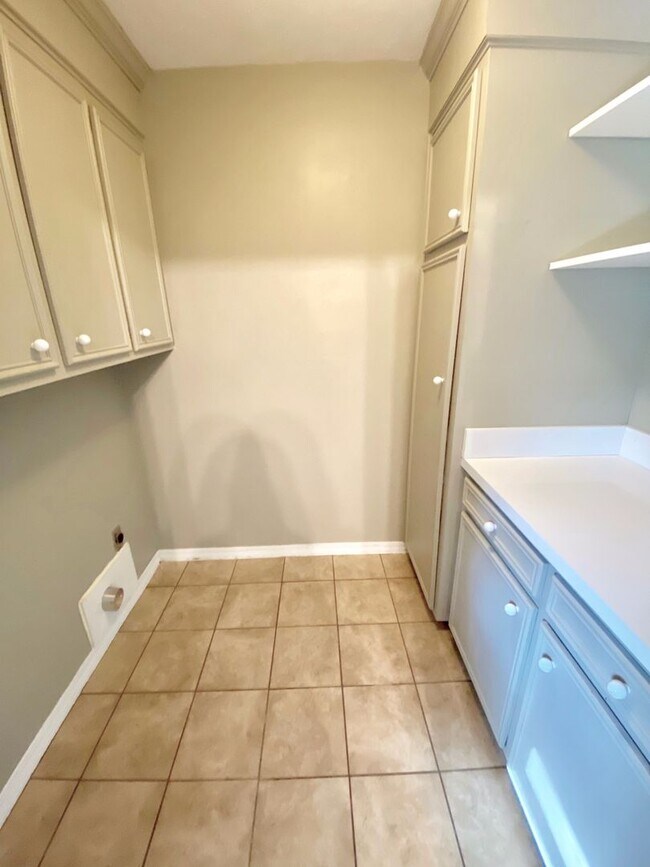 Building Photo - 3 bed, 2 bath in the Heart of Ridgeland