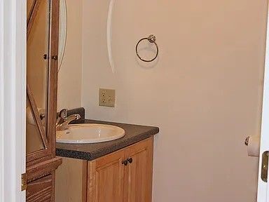 Building Photo - 8 Melissa Way