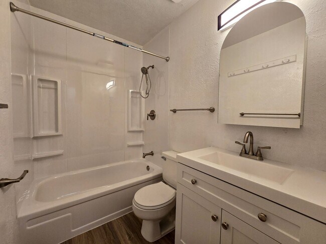 Building Photo - 3515 Hayden Pl