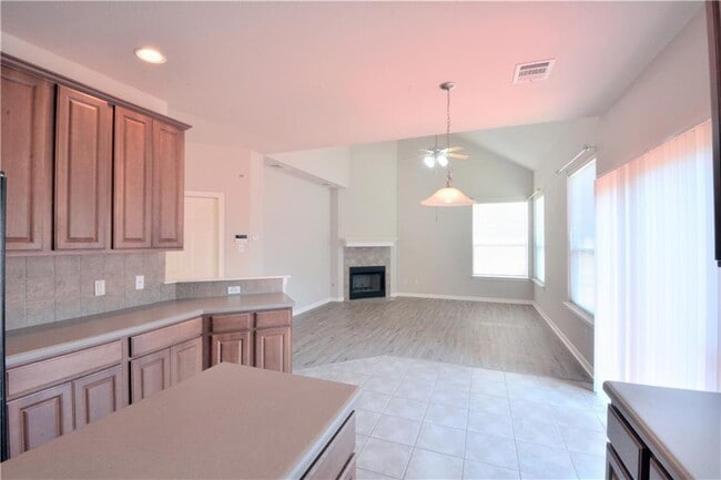 Building Photo - 8000 Tonkinese Dr