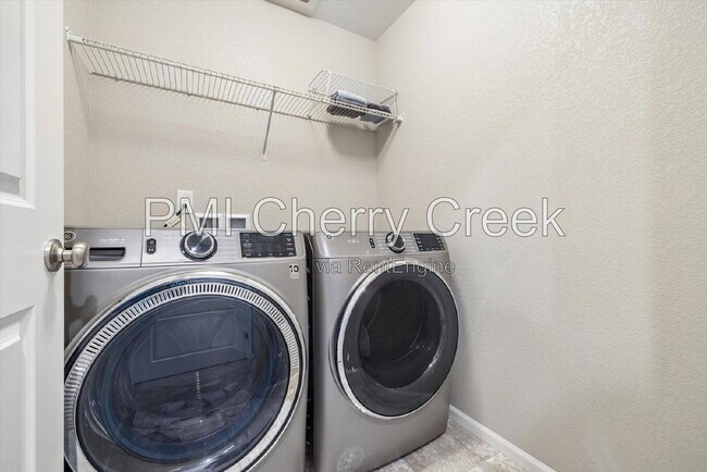 Building Photo - 4373 S Nepal Ct